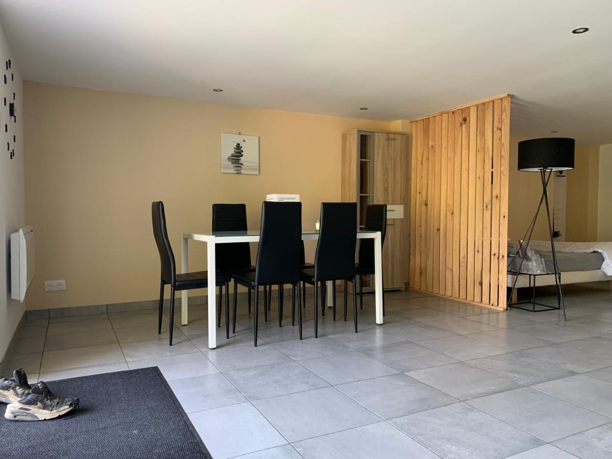 Dependance Chaleureuse Et Calme Apartment Champagneux Luaran gambar