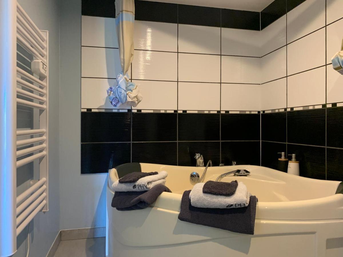 Dependance Chaleureuse Et Calme Apartment Champagneux Luaran gambar